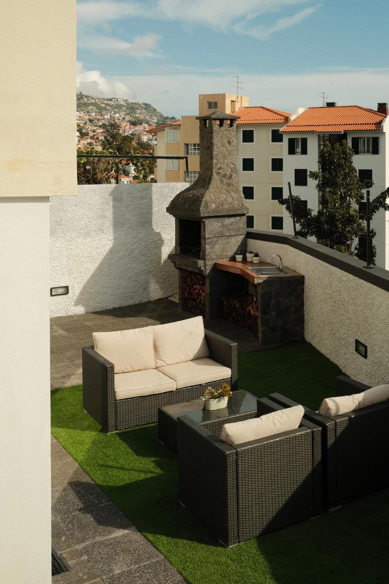 Casa15 Guesthouse Funchal Zewnętrze zdjęcie